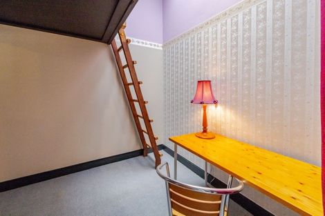 Photo of property in 4a Seaview Terrace, Bluff Hill, Napier, 4110