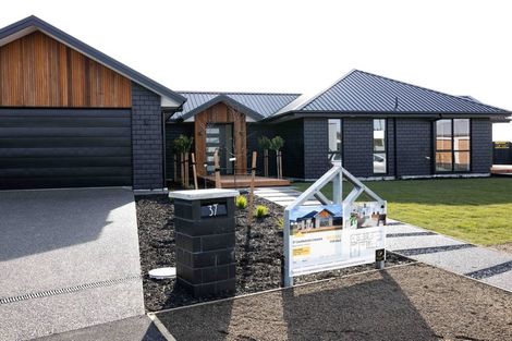 Photo of property in 37 Candlesticks Crescent, Lincoln, 7608