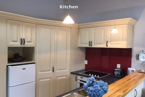 Photo of property in 37 Middleton Road, Kew, Dunedin, 9012