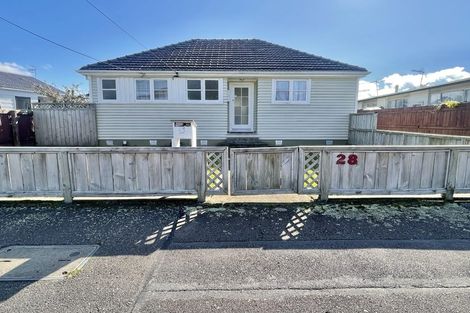 Photo of property in 28 Maclean Street, Wallaceville, Upper Hutt, 5018