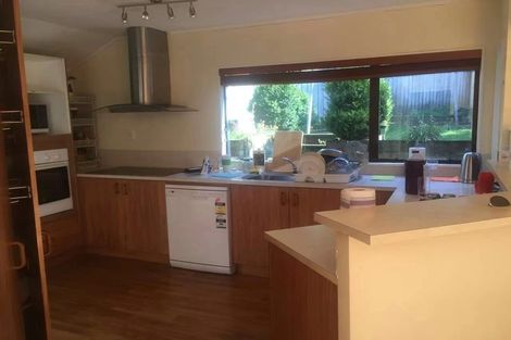 Photo of property in 7 Clarion Place, Glendene, Auckland, 0602