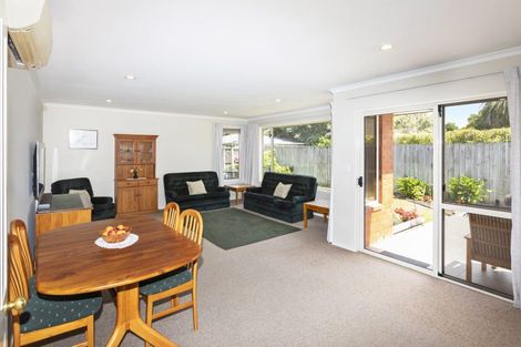 Photo of property in 17a Manuka Street, Mairehau, Christchurch, 8013