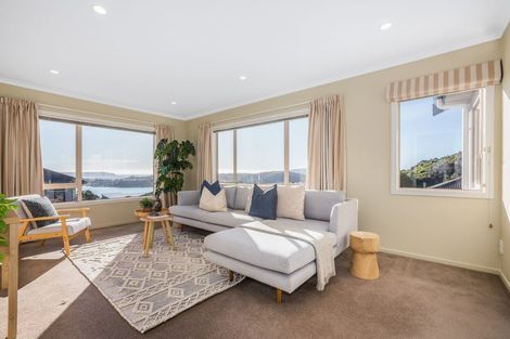 Photo of property in 19 Aspiring Terrace, Aotea, Porirua, 5024