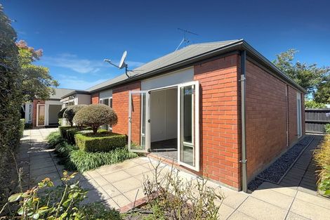 Photo of property in 1/11 Aikmans Road, Merivale, Christchurch, 8014