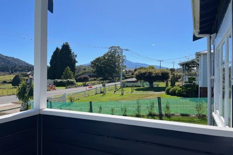 Photo of property in 114 Ruapehu Road, Ohakune, 4625