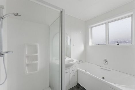 Photo of property in 21 Truby King Street, Merrilands, New Plymouth, 4312