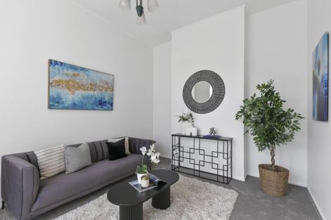 Photo of property in 10 Emmett Street, Newtown, Wellington, 6021