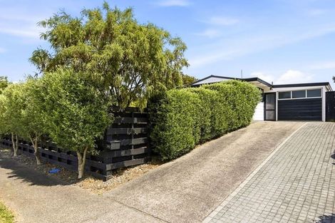 Photo of property in 84 Hyde Avenue, Richmond Heights, Taupo, 3330