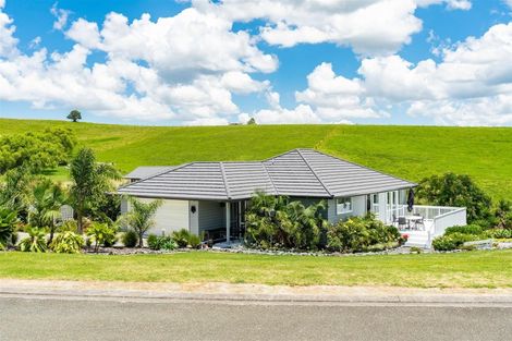 Photo of property in 30 Seascape Crescent, Waipu, 0582