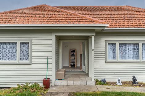 Photo of property in 19 Rata Street, Maeroa, Hamilton, 3200