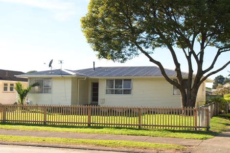 Photo of property in 7 Penderford Place, Mangere East, Auckland, 2024