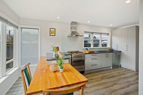 Photo of property in 4 Repo Street, Paraparaumu, 5032