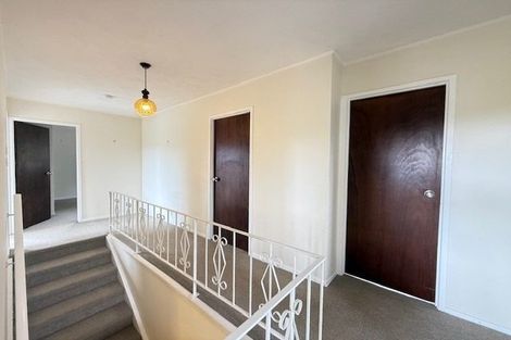 Photo of property in 70 Glencoe Road, Browns Bay, Auckland, 0630