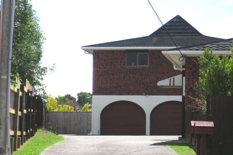 Photo of property in 1/26 Hyde Road, Rothesay Bay, Auckland, 0630