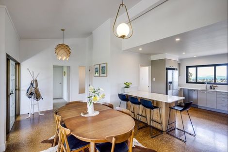 Photo of property in 2 Colenso Avenue, Hospital Hill, Napier, 4110