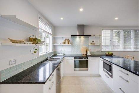 Photo of property in 2/8 Meeanee Quay, Westshore, Napier, 4110