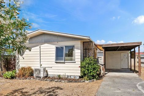 Photo of property in 12 Moki Place, Ruakaka, 0116