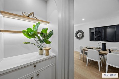 Photo of property in 37 Maungakaraka Road, Karaka, 2580