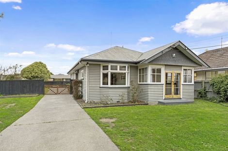 Photo of property in 16 Lincoln Road, Hillmorton, Christchurch, 8024