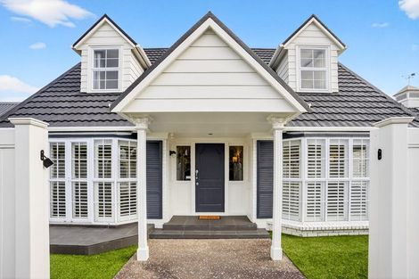 Photo of property in 2/15 Saltburn Road, Milford, Auckland, 0620