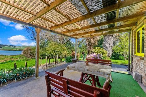 Photo of property in 364 Oneriri Road, Kaiwaka, 0573