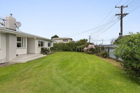 Photo of property in 17 Grey Street, Normanby, Hawera, 4614