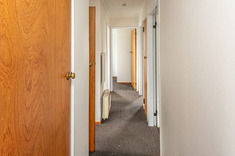 Photo of property in 19 Tongariro Street, Castlecliff, Whanganui, 4501