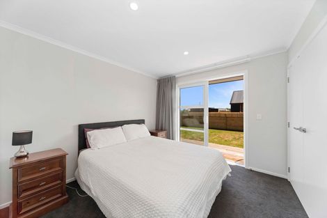 Photo of property in 82 Harakeke Drive, Wharewaka, Taupo, 3330