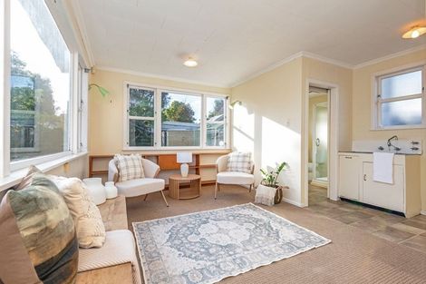 Photo of property in 5 Sydney Street, Palmerston North, 4414