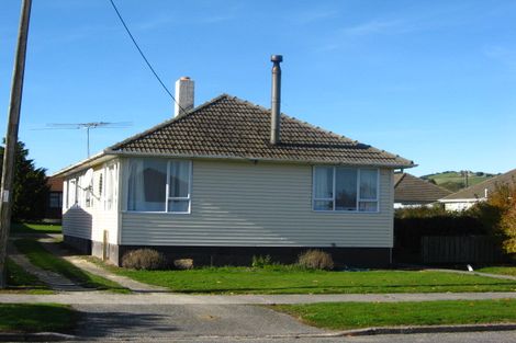 Photo of property in 2 Gordon Terrace, East Gore, Gore, 9710