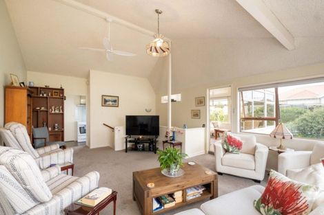 Photo of property in 1/9 Colenso Avenue, Hospital Hill, Napier, 4110