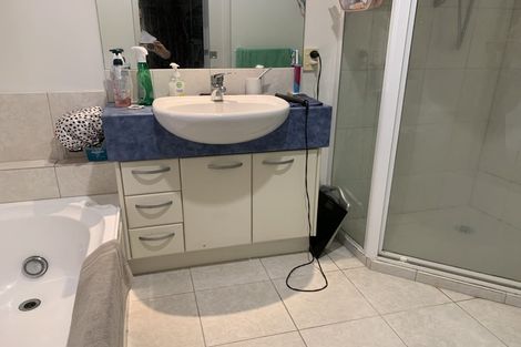 Photo of property in 5 Trimaran Drive, Gulf Harbour, Whangaparaoa, 0930