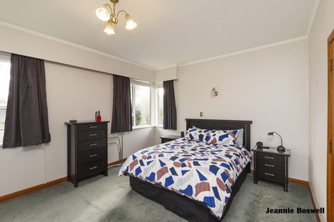 Photo of property in 9 Innes Place, Roslyn, Palmerston North, 4414