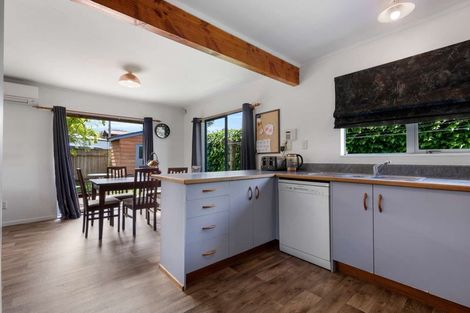 Photo of property in 63a Robinson Avenue, Holdens Bay, Rotorua, 3010