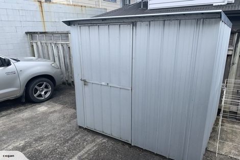 Photo of property in 9 Second Avenue, Avenues, Whangarei, 0110