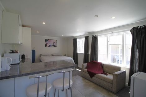 Photo of property in 4 Bell Street, Tawa, Wellington, 5028