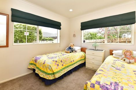 Photo of property in 19 Vista Motu, Red Beach, 0932