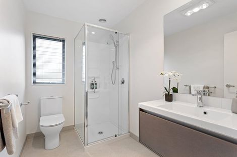 Photo of property in 18 Katikati Drive, Manurewa, Auckland, 2102