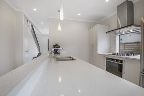 Photo of property in 61 Costa Viva Crescent, Karaka, Papakura, 2113