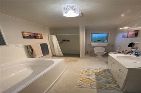 Photo of property in 2 Nicholas Street, Te Horo Beach, Otaki, 5581