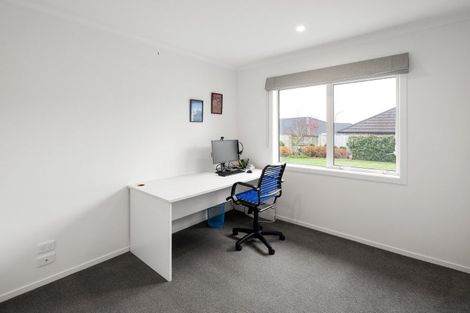 Photo of property in 4 Rose Berry Crescent, Flagstaff, Hamilton, 3210