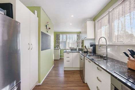 Photo of property in 99 Cargill Street, Papakura, 2110