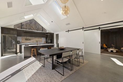 Photo of property in 28 Cunninghams Drive, Jacks Point, Queenstown, 9371