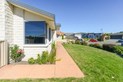 Photo of property in 10 Amner Place, Havelock North, 4130
