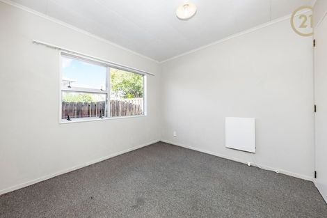 Photo of property in 1/2 Costar Place, Wiri, Auckland, 2104