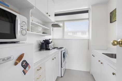 Photo of property in Manston Apartments, 1d/145 Ohiro Road, Brooklyn, Wellington, 6021