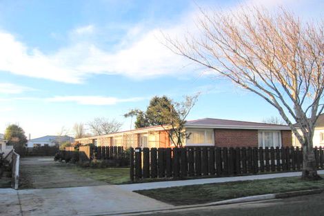 Photo of property in 2/15 Clifton Street, Windsor, Invercargill, 9810