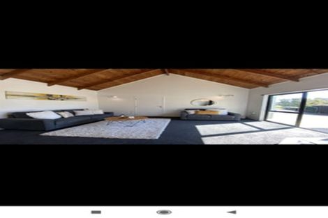 Photo of property in 74 Rhinevale Close, Henderson, Auckland, 0612