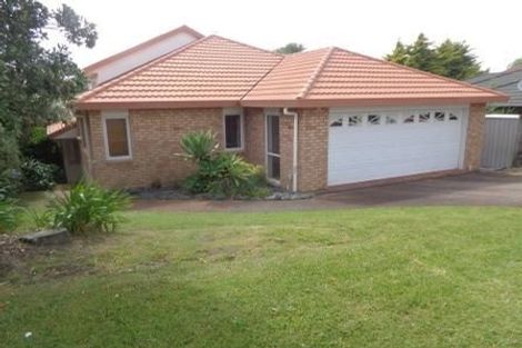 Photo of property in 38 Pukatea Avenue, Albany, Auckland, 0632
