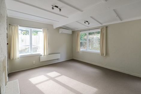 Photo of property in 37 Townsend Road, Miramar, Wellington, 6022